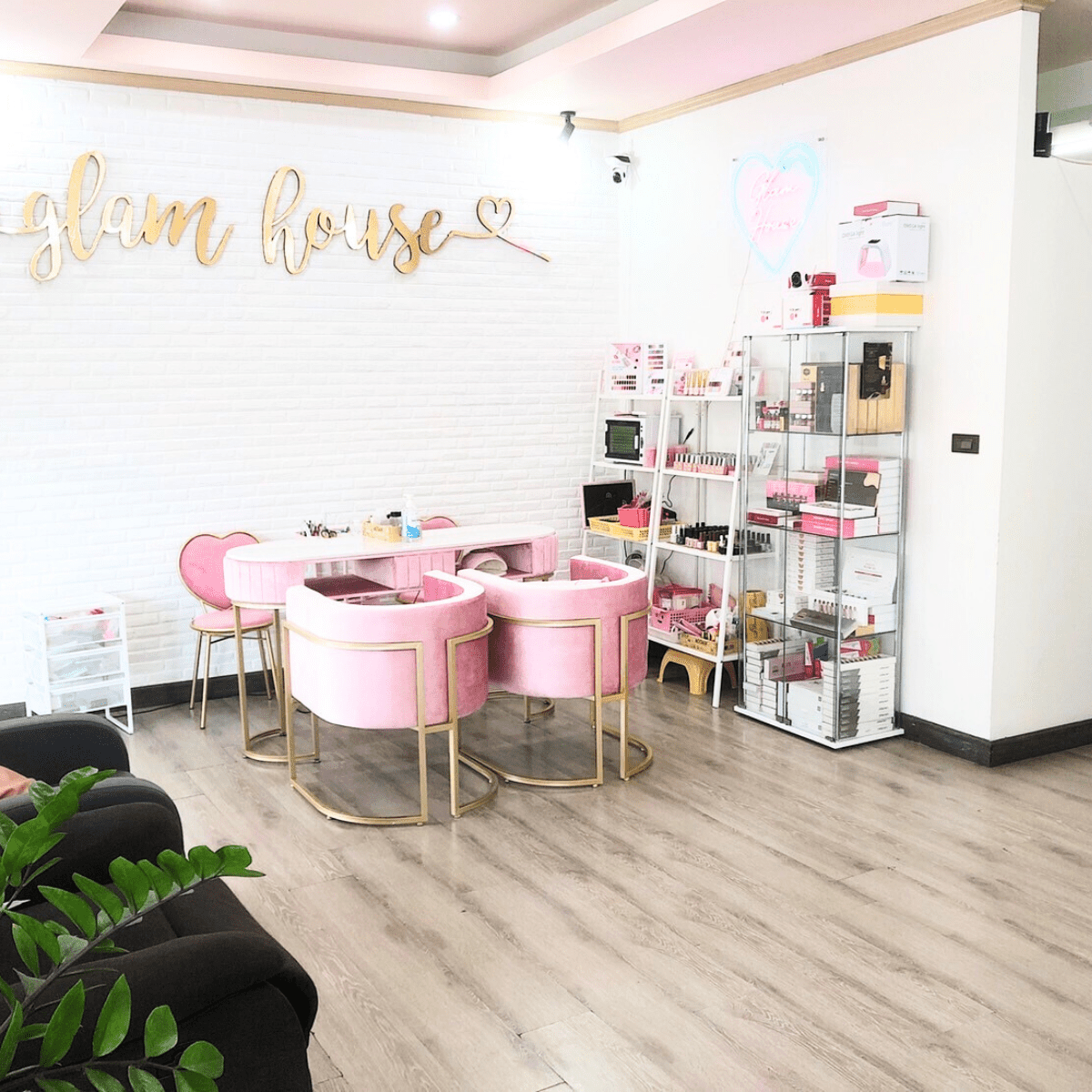 ร้านต่อขนตา 2023_6.2