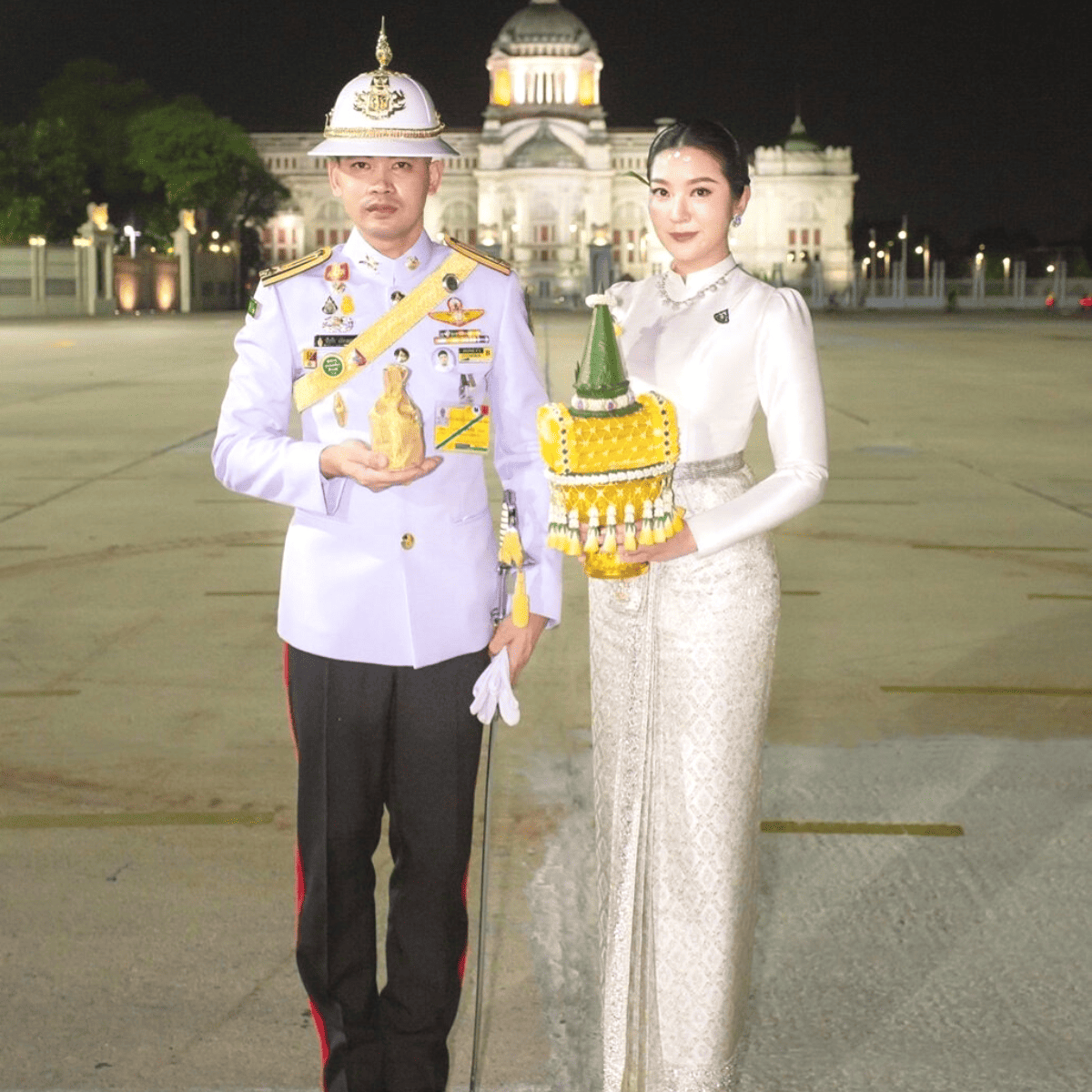 ร้านเช่าชุด-ชุดแต่งงานไทย-เช่าชุดแต่งงาน-ร้านเช่าชุดแต่งงาน-เช่าชุด-เช่าชุดไทย-เช่าชุดเพื่อนเจ้าสาว-เช่าชุดไปงานแต่ง-ร้านเช่าชุดแต่งงาน ใกล้ฉัน-เช่าชุดไทย ใกล้ฉัน-เช่าชุดแต่งงาน ใกล้ฉัน-เช่าชุดไทยจิตรลดา-ร้านเช่าชุดเจ้าสาว-ร้านเช่าชุดใกล้ฉัน-จัดงานแต่ง-จัดงานแต่งงาน-งานแต่งงาน
