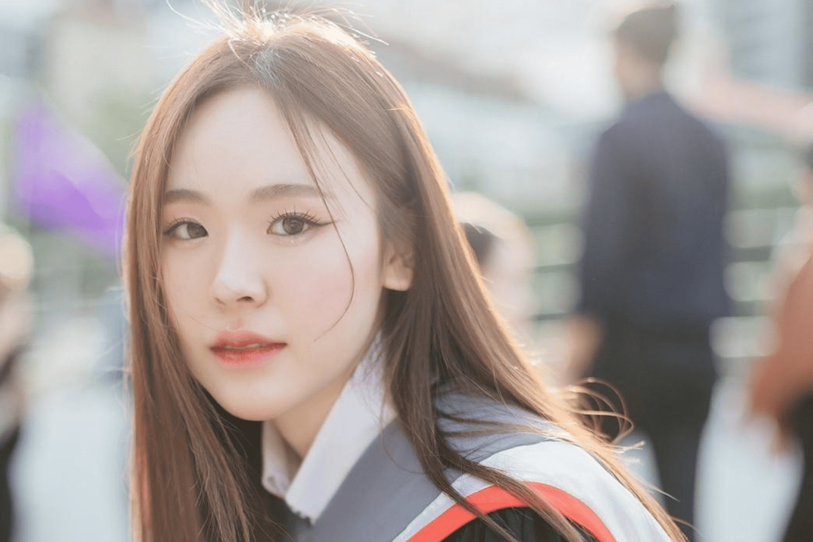 ถ่ายรูปรับปริญญา-ช่างภาพรับปริญญา-ถ่ายรูปรับปริญญากับแฟน-ถ่ายรูปรับปริญญาแนวสตรีท-ช่างภาพงานแต่ง-ถ่ายรูปครอบครัว-ถ่ายรูปรับปริญญากับครอบครัว-ถ่ายรูปรับปริญญาแนวสตรีท-ถ่ายรูปรับปริญญา ผู้ชาย-ถ่ายรูปรับปริญญานอกรอบ-ช่างภาพ-photographer-ช่างภาพงานแต่ง-street photographer-ช่างภาพอิสระ-รับถ่ายรูป-ไอเดีย ถ่ายรูปรับปริญญา-ถ่ายนอกรอบ