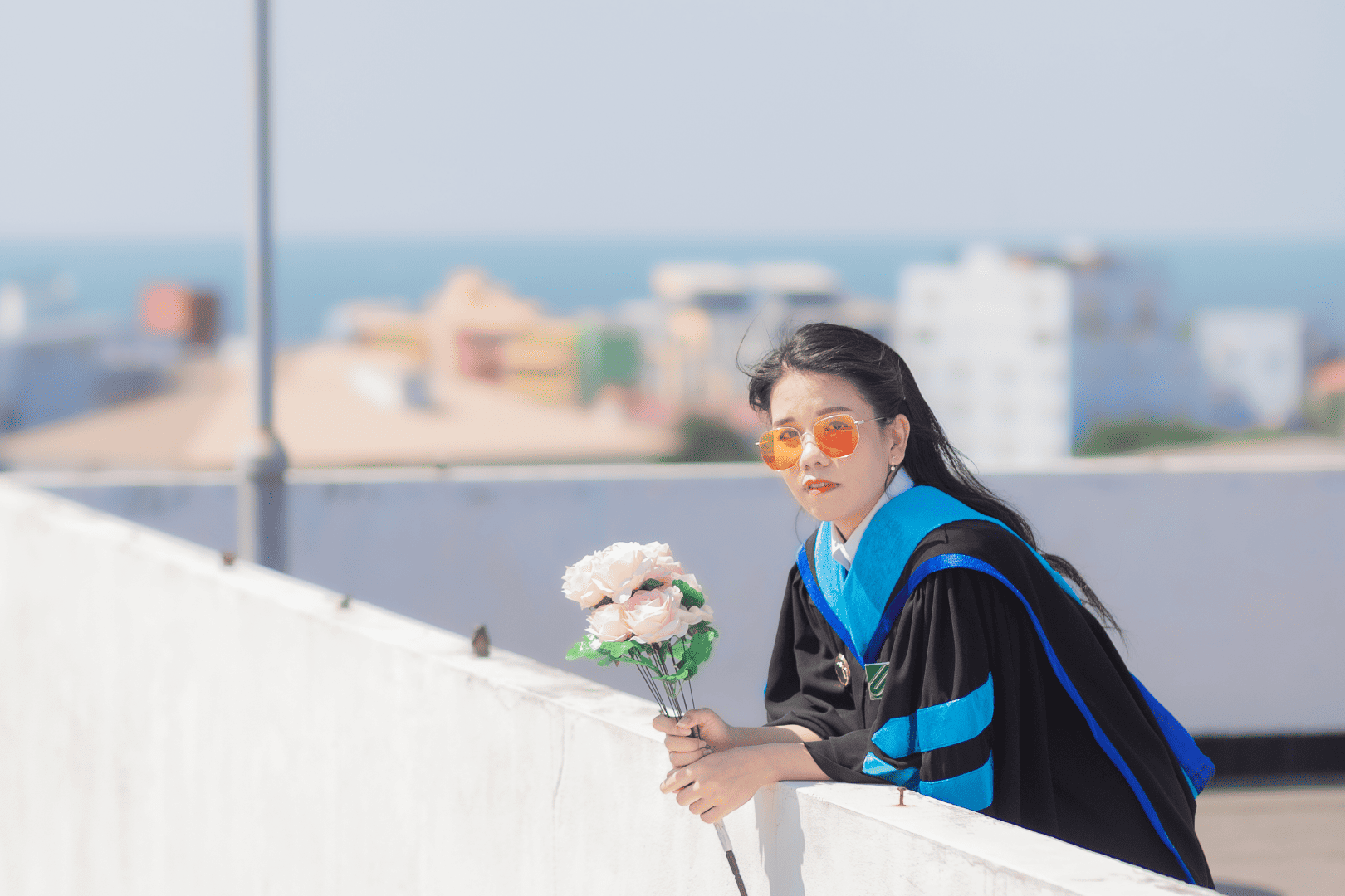 ถ่ายรูปรับปริญญา-ช่างภาพรับปริญญา-ถ่ายรูปรับปริญญากับแฟน-ถ่ายรูปรับปริญญาแนวสตรีท-ช่างภาพงานแต่ง-ถ่ายรูปครอบครัว-ถ่ายรูปรับปริญญากับครอบครัว-ถ่ายรูปรับปริญญาแนวสตรีท-ถ่ายรูปรับปริญญา ผู้ชาย-ถ่ายรูปรับปริญญานอกรอบ-ช่างภาพ-photographer-ช่างภาพงานแต่ง-street photographer-ช่างภาพอิสระ-รับถ่ายรูป-ไอเดีย ถ่ายรูปรับปริญญา-ถ่ายนอกรอบ