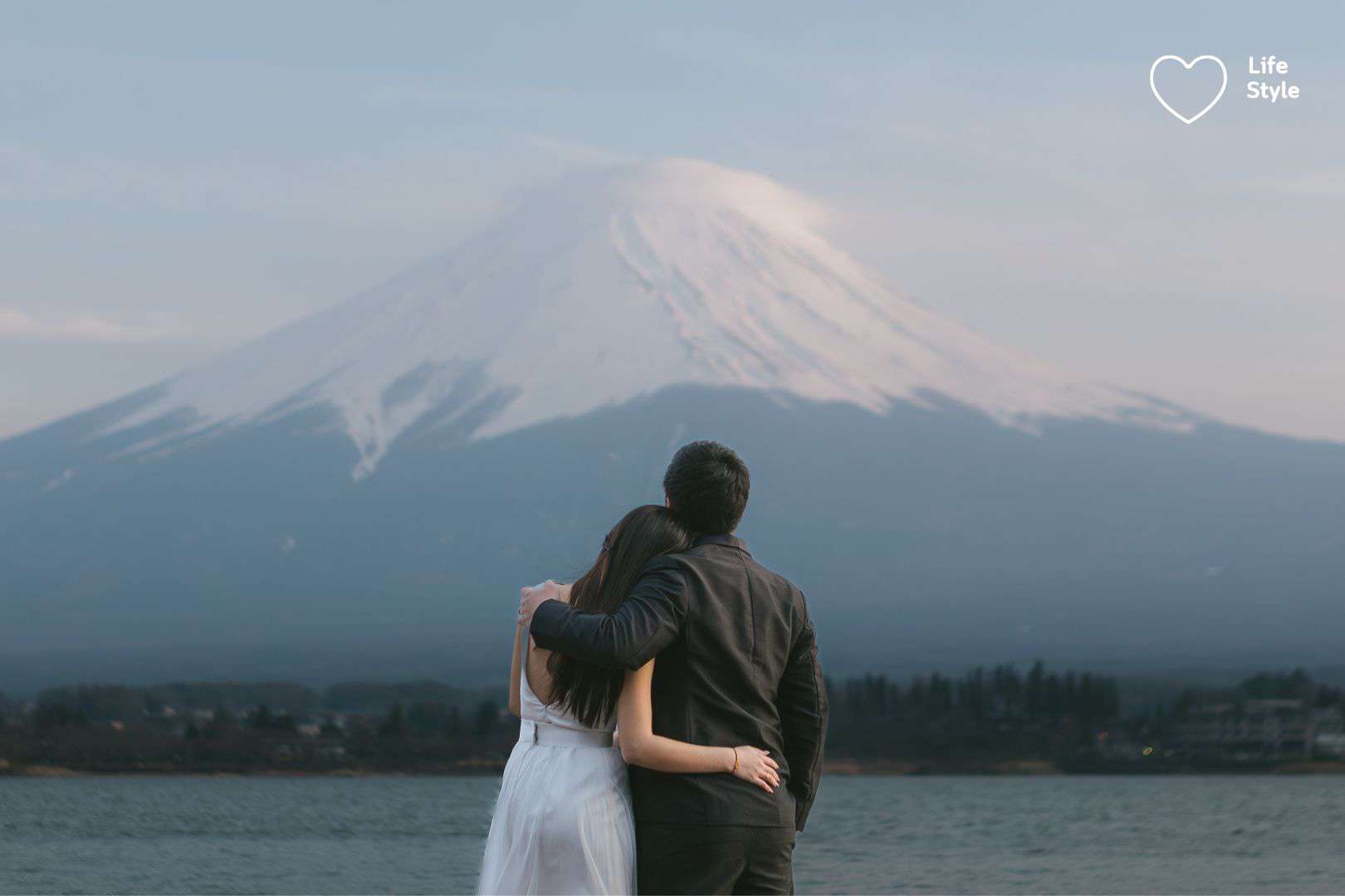 ถ่ายพรีเวดดิ้ง-ถ่าย pre wedding-pre wedding studio-ถ่ายรูปแต่งงาน-ถ่ายรูปงานแต่ง-prewedding minimal-ถ่ายพรีเวดดิ้งที่ไหนดี-ถ่ายรูป pre wedding