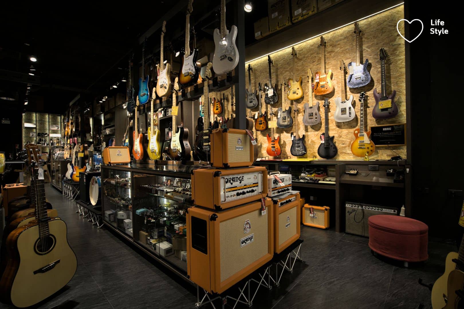 ร้านขายเครื่องดนตรี-ร้านเครื่องดนตรี-ขายเครื่องดนตรี-music store-จำหน่ายเครื่องดนตรี