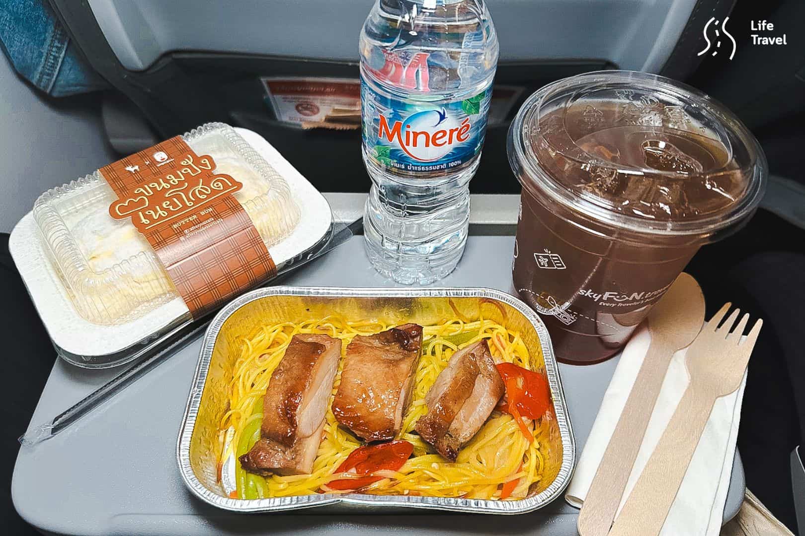 เที่ยวโอซาก้า-สายการบิน vietjet-สายการบินเวียดเจ็ท-เที่ยวโอซาก้าด้วยตัวเอง-เที่ยวญี่ปุ่นด้วยตัวเอง-รีวิวสายการบินเวียดเจ็ท