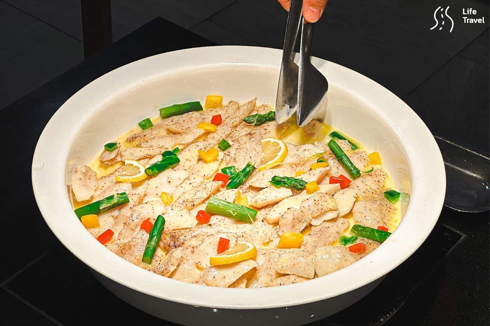 hotel hilton fukuoka sea hawk-fukuoka hilton sea hawk hotel-hotel fukuoka-เที่ยวญี่ปุ่น-เที่ยวญี่ปุ่น เมืองไหนดี-โรงแรมที่ญี่ปุ่น-japan hotel-ค่าโรงแรมญี่ปุ่น