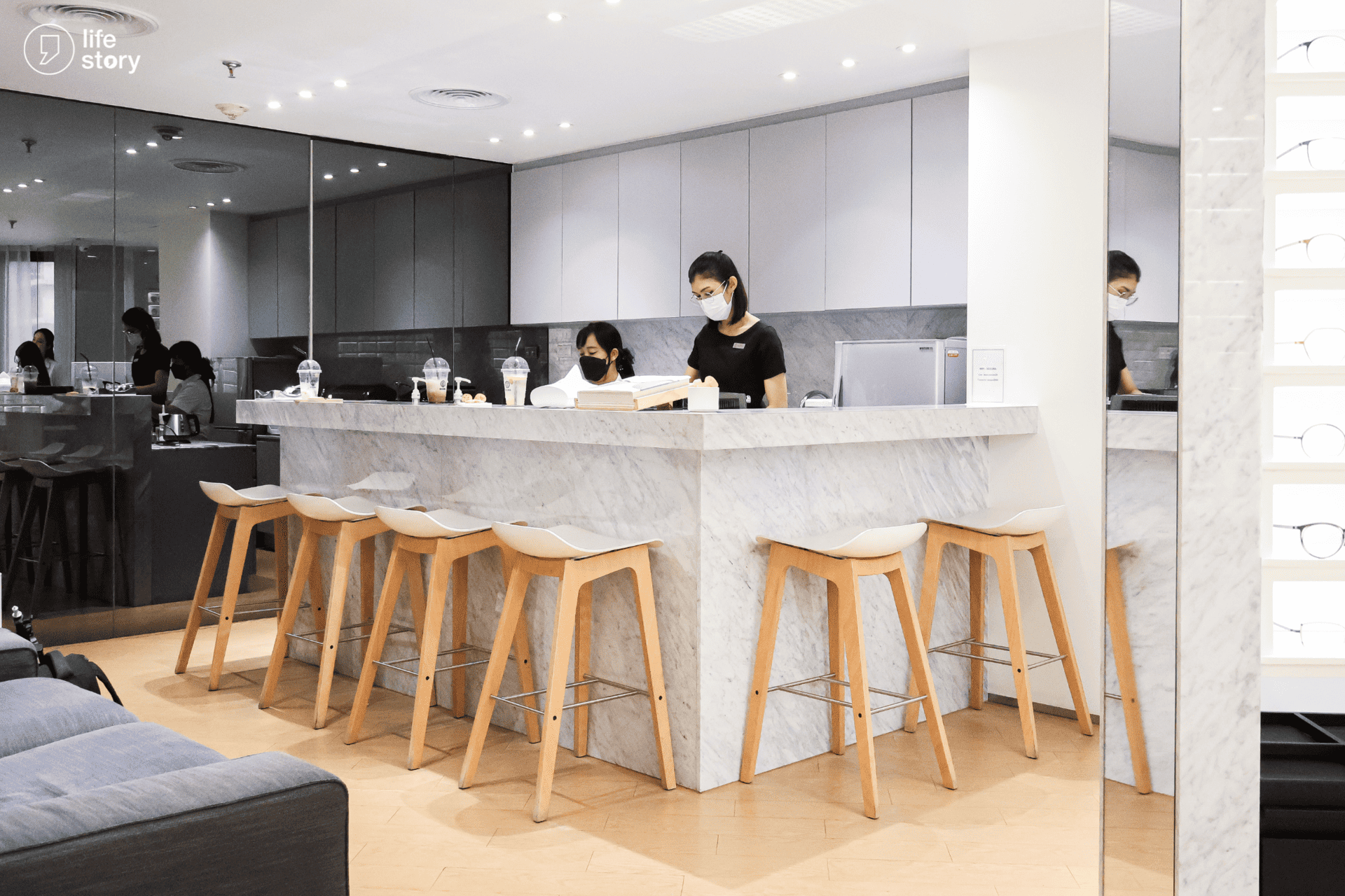 ร้านตัดแว่นตา